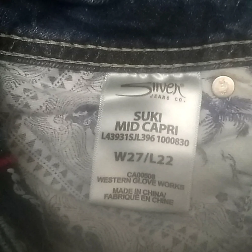 Silver Suki Mid Capris
